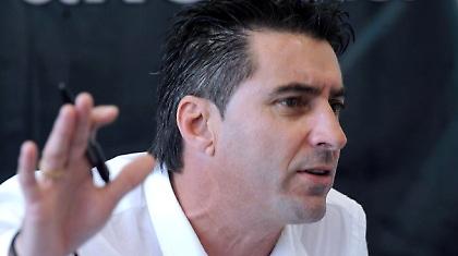 Η ευθύνη του Ζαγοράκη δίνει χρόνο στον Φλωρίδη