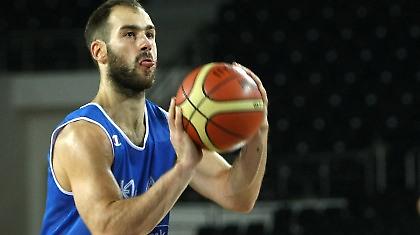 Επιστρέφει στην Αθήνα ο Σπανούλης