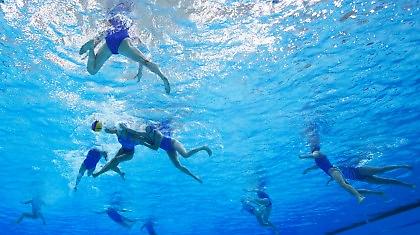 Νωρίτερα η μάχη για τα ημιτελικά