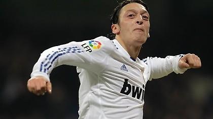 Οζίλ: «Θα κερδίσουμε τα πάντα φέτος»