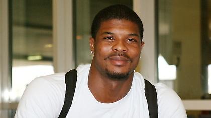 Έφτασε ο νέος Αμερικανός του Ολυμπιακού (video)