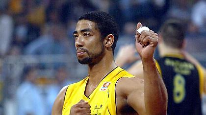 Παραμένει στη Λοκομοτίβ ο Μάσεϊ