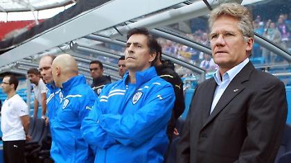 Μας δουλεύει αυτός ο Μπόλονι…