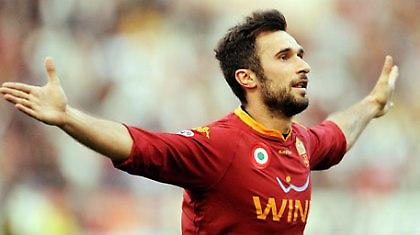 Προβάρει τα ασπρόμαυρα ο Βούτσινιτς