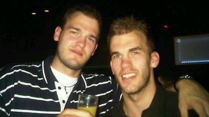 «Ευτυχία και υπερηφάνεια για Νικ και Πατ»