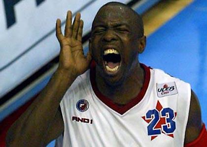 Στην Ερντεμίρ ο Χέντερσον