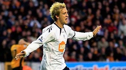 Επιστρέφει ο Χόλντεν