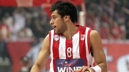 Παραμένει «ερυθρόλευκος» ο Πρίντεζης