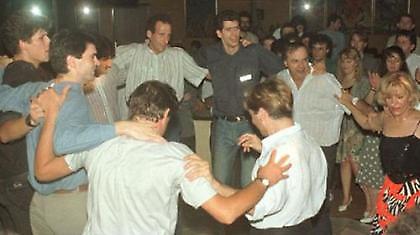 Όταν οι μπασκετμπολίστες χόρευαν συρτάκι