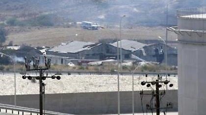 Σε διαθεσιμότητα αξιωματικοί για την έκρηξη στην Κύπρο