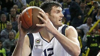 «Με προσέγγισε ο Ολυμπιακός»