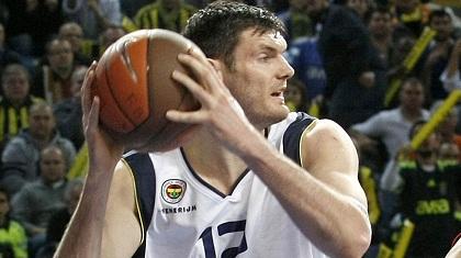 «Με προσέγγισε ο Ολυμπιακός»