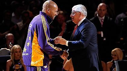 Στα άκρα για το lockout!