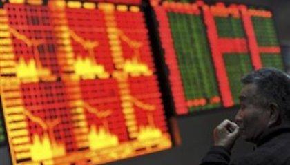 Νευρικοί παραμένουν οι επενδυτές σε Ευρώπη και Αμερική