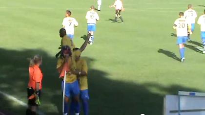 Έβαλε γκολ και έκανε την Γουάινχαουζ (video)