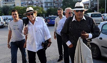 Φλωρίδης! Απ’ έξω εμφάνιση! Από μέσα άνεση;....