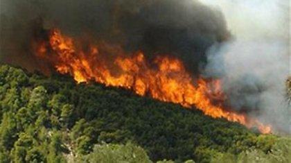 Πυρκαγιές σε Θεσπρωτία και Ρέθυμνο