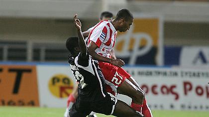 Μένει Κατάρ ο Ουαντού