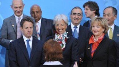 Σταθεροποιητικά η Ευρώπη, κατάρρευση στην Αθήνα