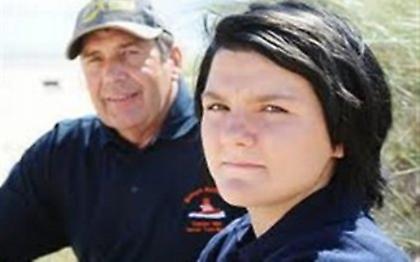 Επέζησε θαμμένη στην άμμο για 15 λεπτά!