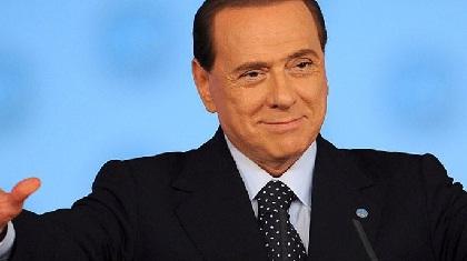 Κατηγορούν τον Μπερλουσκόνι για «ξεπούλημα» της Ιταλίας