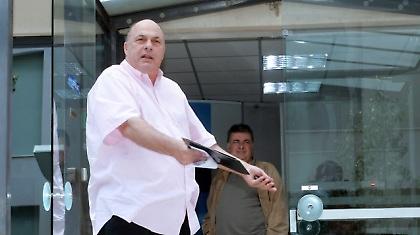 «Υπήρξαν πιέσεις»