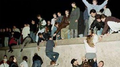 Πενήντα χρόνια από την ανέγερση του Τείχους του Βερολίνου