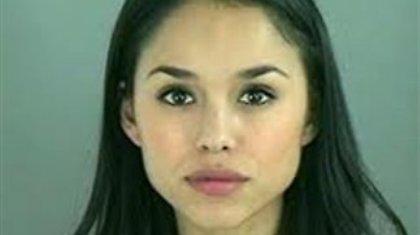 Πρώην εστεμμένη βρέθηκε με χειροπέδες