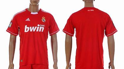 «Βασίλισσα»… στα κόκκινα!