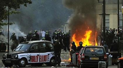 Μας αφορά όλους η άγρια βία στην Βρετανία