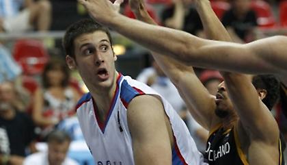 Πλήρωσαν τη Σερβία με το ίδιο νόμισμα