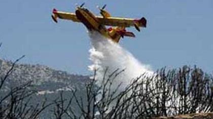 Πύρινα μέτωπα σε όλη τη χώρα