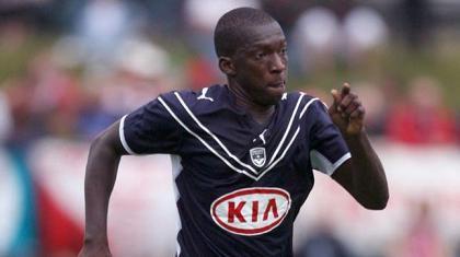 Παραμένει «γιρονδίνος»