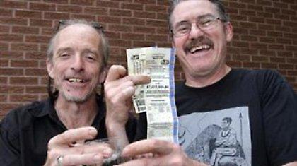 Το πρωί άνεργοι, το βράδυ... εκατομμυριούχοι!