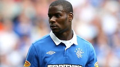 «Διπλό» και κορυφή η Ρέιντζερς