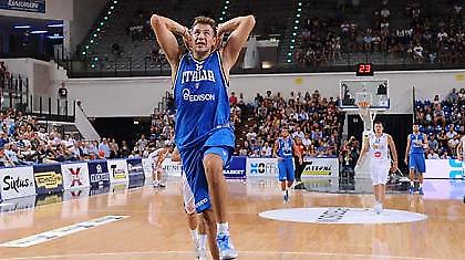 Νίκησε, δεν έπεισε η Ιταλία