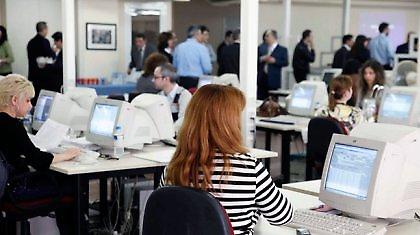 Με νέο ωράριο λειτουργίας από σήμερα το Δημόσιο