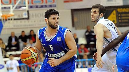 Κοντά σε Λαγκούν Άρο ο Παπαμακάριος