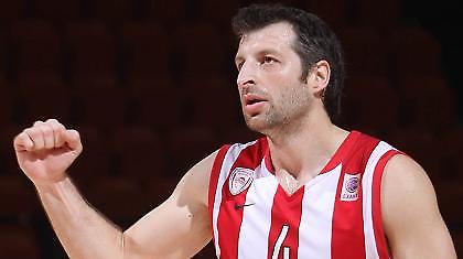 Ο Θοδωρής θα βρει την υγειά του