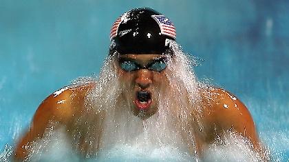 Το χρυσό δελφίνι του Πεκίνου(videos)