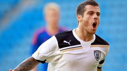 Λήστεψαν τον Βεϊρίνια