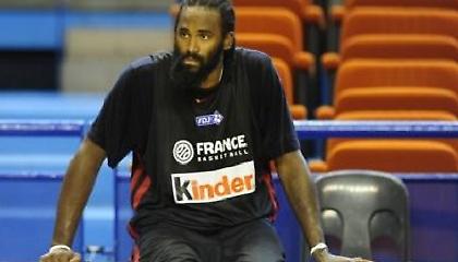 Αγωνία για Τουριάφ!