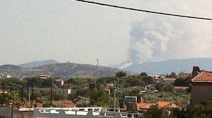 Πυρκαγιά στον Κουβαρά Αττικής