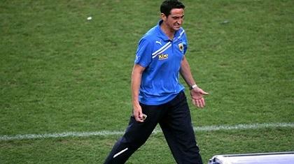 Μανόλο γιατί παίζεις με το μυαλό σου;