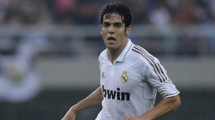 «Γλυκοκοιτάζει» τον Κακά η Παρί!