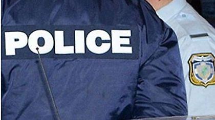 Ειδικός φρουρός χτύπησε πατέρα και γιο