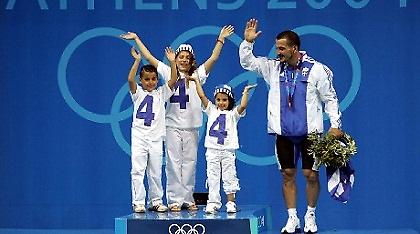 Ο Πύρρος της καρδιάς μας (videos)