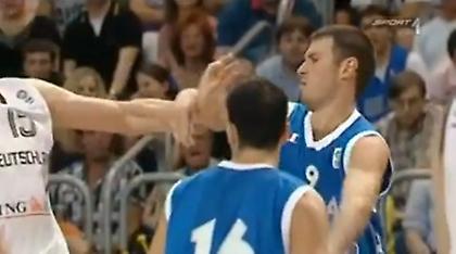 Στα χέρια Φώτσης-Γιάγκλα (video)