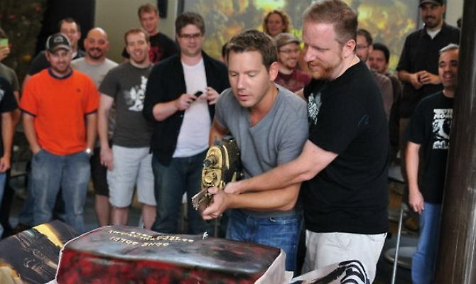 O Gerard Butler... σωτήρας (video)