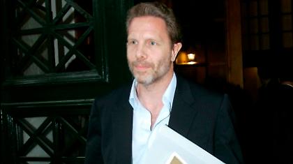 «Δεν θα ανεχτούμε ιδιοκτησίες-μαϊμούδες»